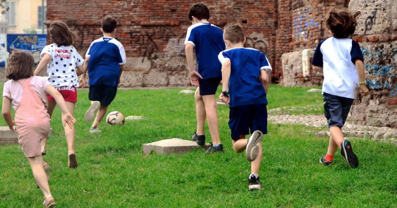Bambini e adolescenti discriminati dal Qr code, i Garanti dell'infanzia invocano la Convenzione Internazionale sui Diritti del Fanciullo
