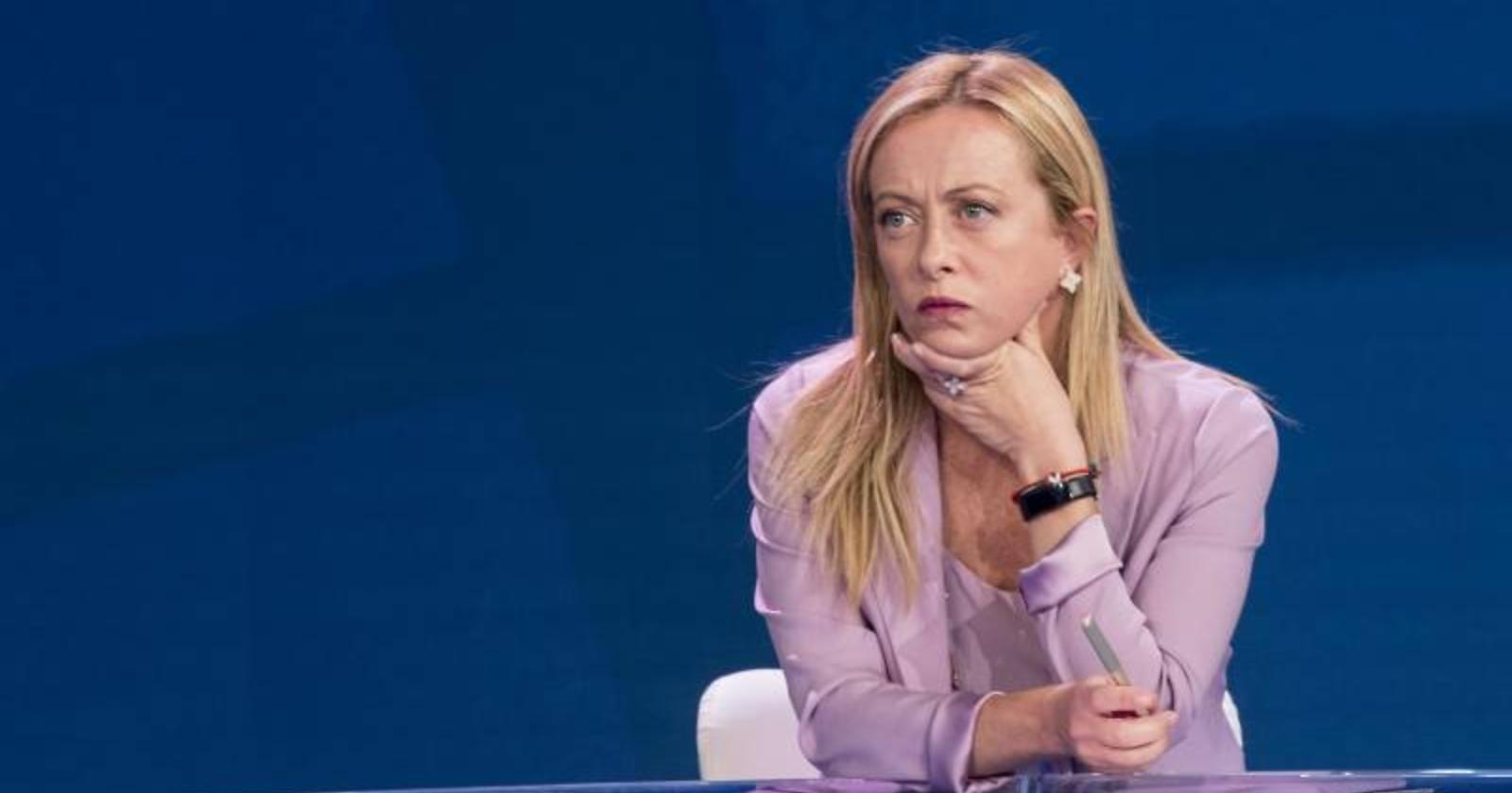 Meloni attacca Speranza: «Continua ad elogiare le restrizioni. Dimettiti e chiedi scusa»