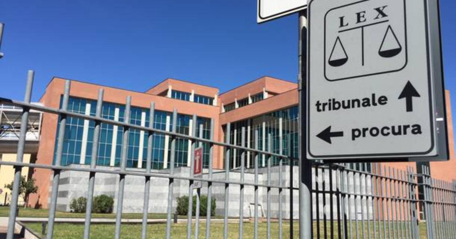 Isolare e discriminare i non vaccinati al lavoro? Il tribunale di Busto Arsizio prospetta il mobbing