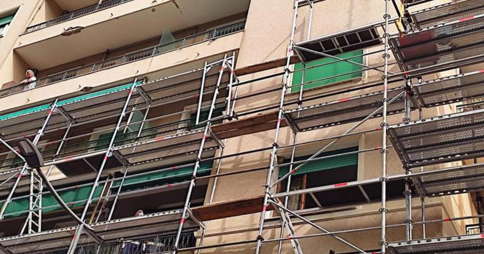 Cade da un cornicione,  perde la vita un operaio di 70 anni di Cerignola