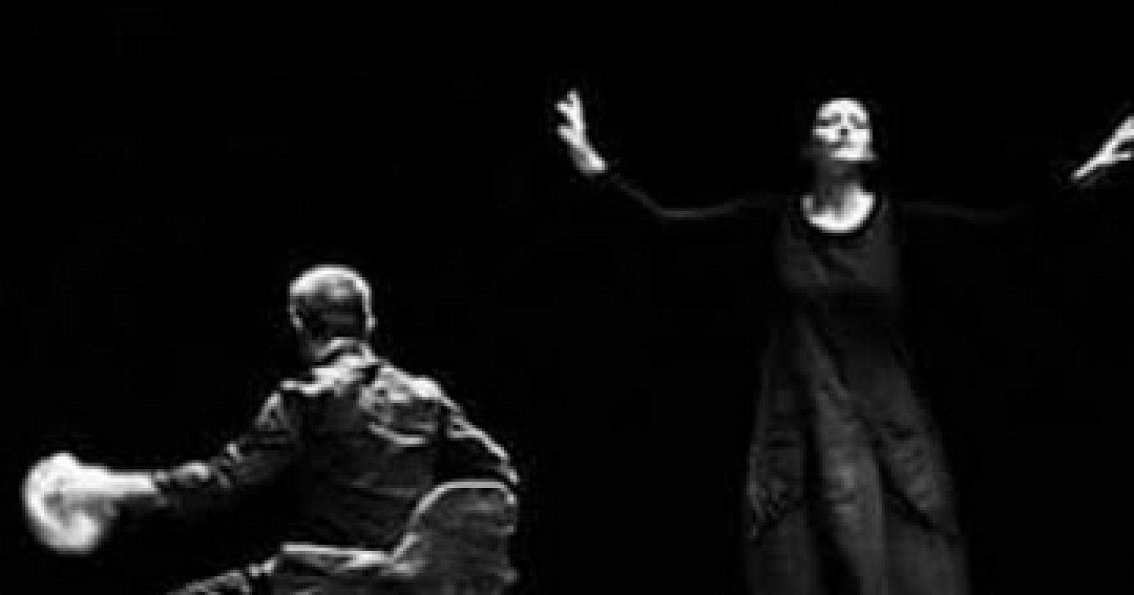 Progetti speciali teatro: Abito in scena c'è