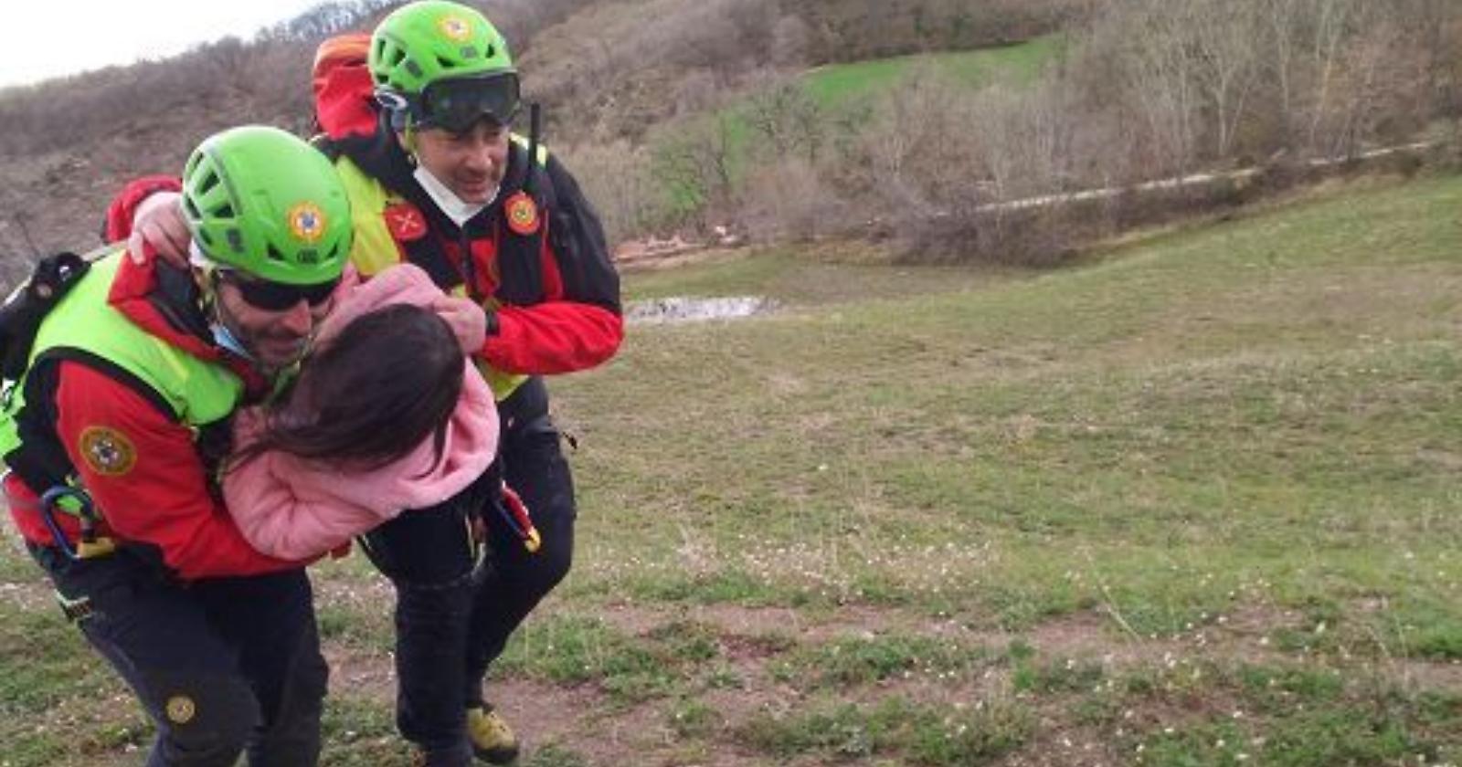 Ritrovata Nicole, la bimba di 5 anni scomparsa a Sant'Angelo Limosano: per lei in volo anche droni con ricerca del calore