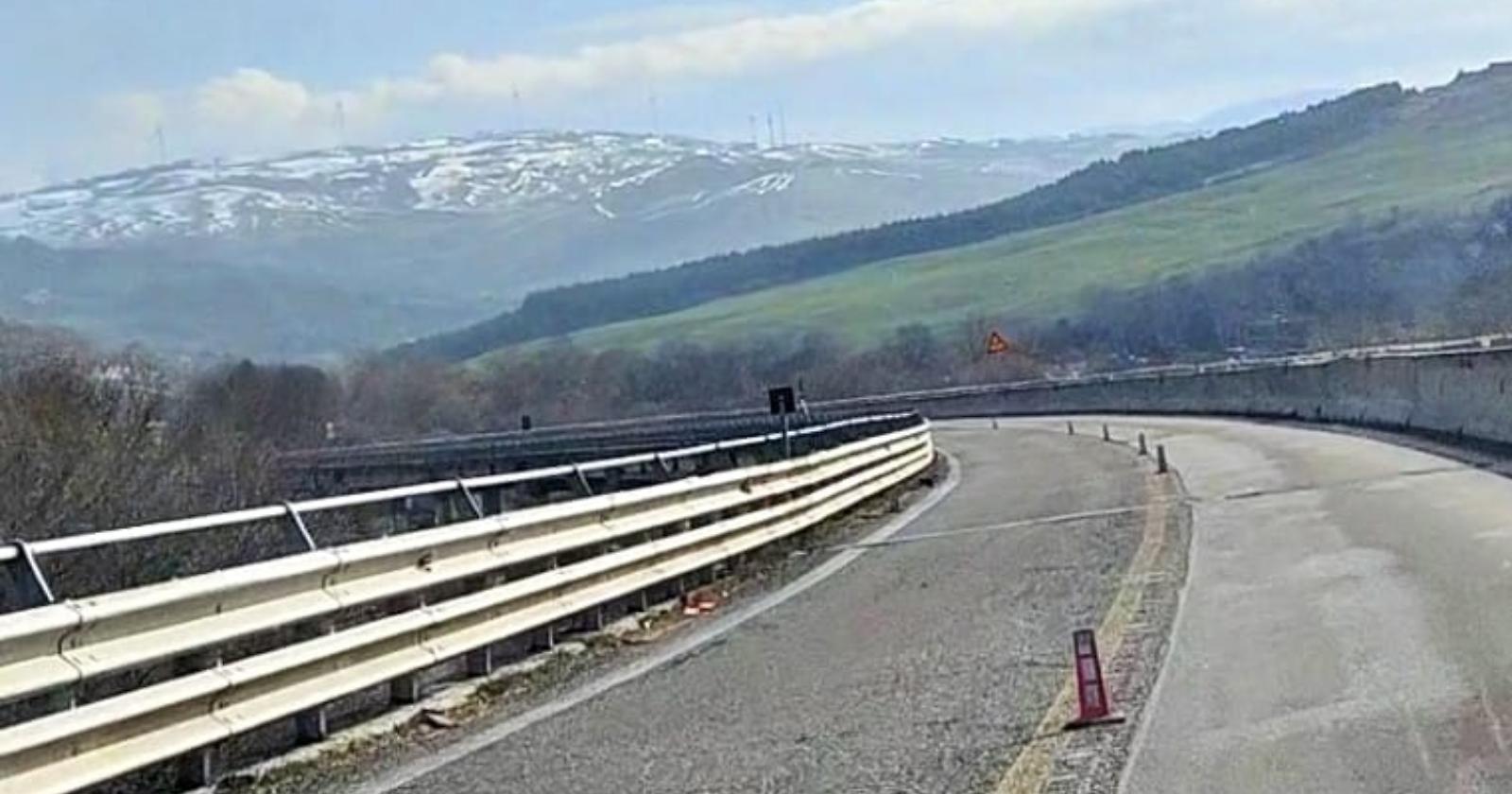 Statale 407 Basentana. Un pendolare: «Ferrandina-Potenza andata e ritorno è un atto di fede»
