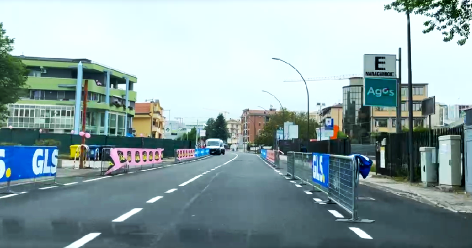 Dal bivio per Pignola a Via Verrastro: tra disagi ed entusiasmo a Potenza arriva Giro d'Italia 