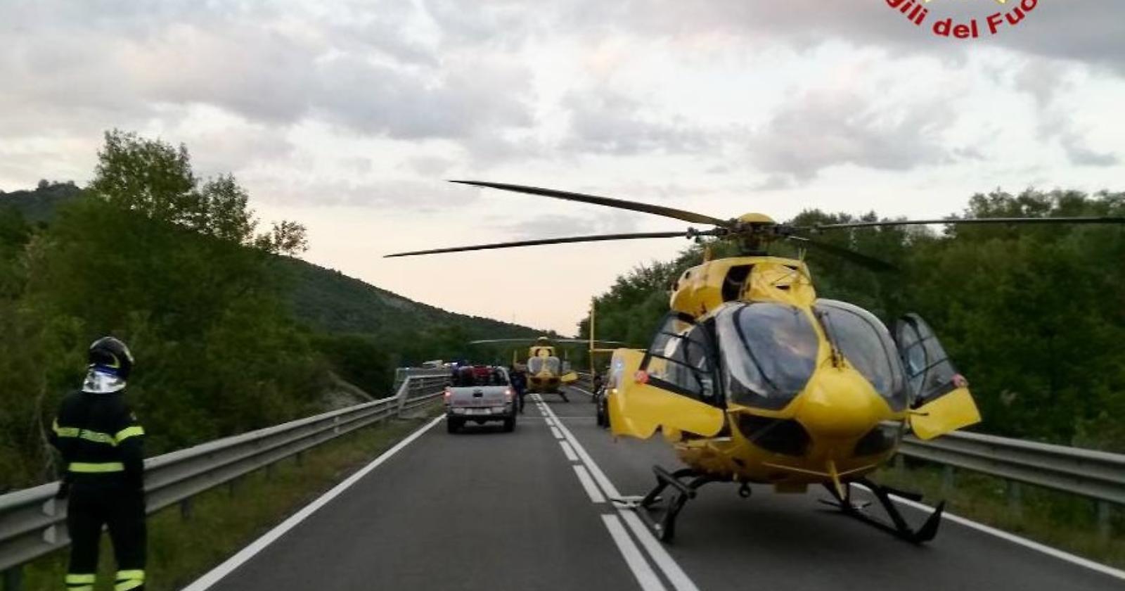 Frontale sulla Ss 598 a Sant’Arcangelo: coinvolte 3 auto, sul posto 2 autoambulanze