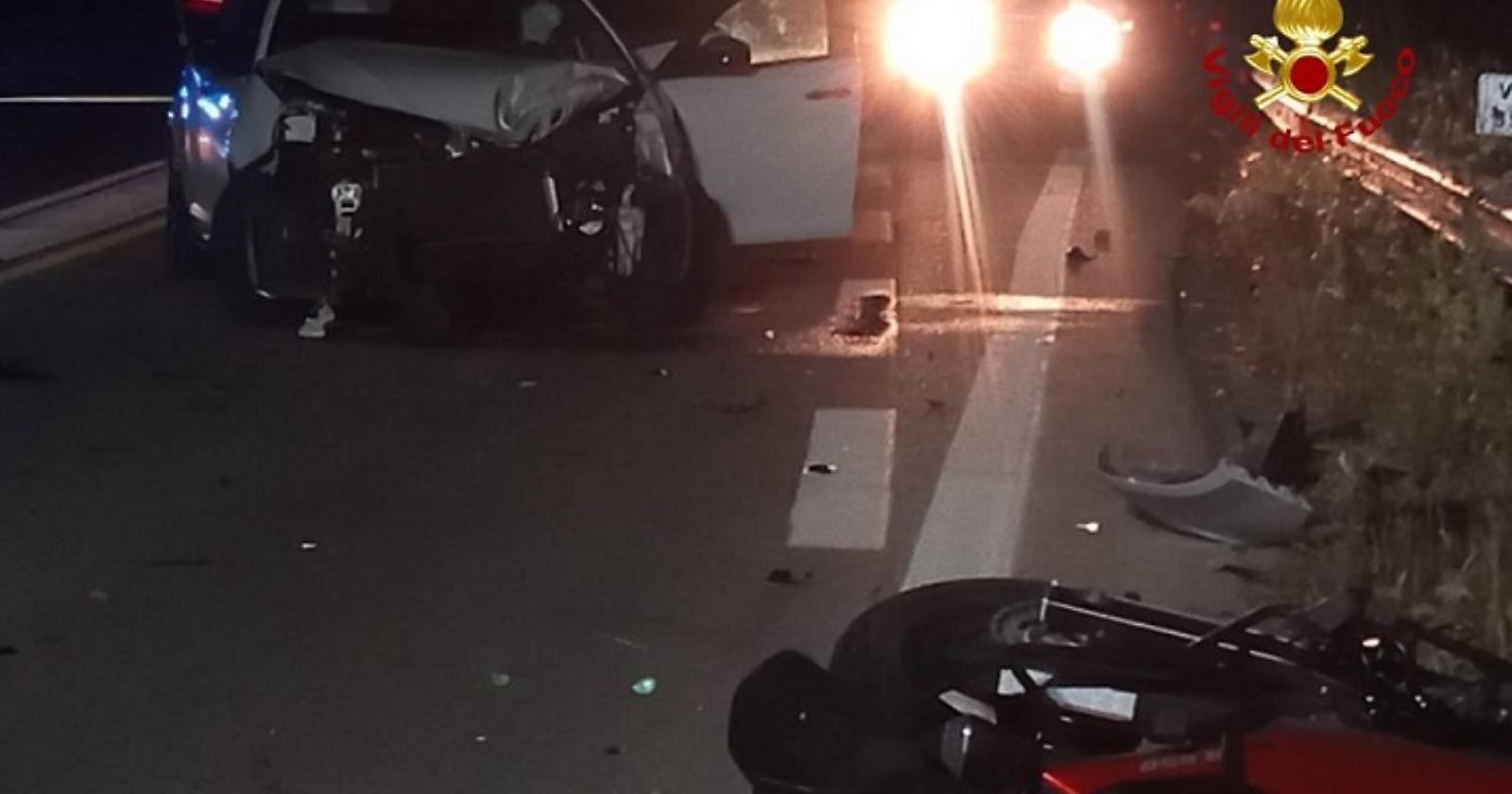Ancora incidenti: sulla Ofantina nei pressi di Melfi impatto mortale tra auto e moto
