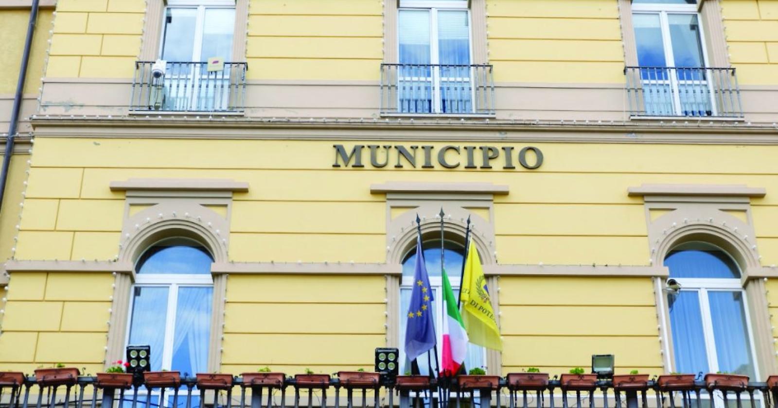 Sul 'Salva Potenza'' ira e ironia dei pentastellati di Via Verrastro: "Dio salvi il capoluogo di Regione"