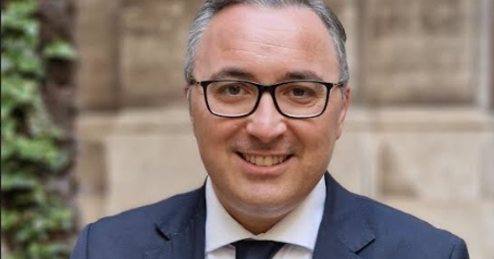 Lovecchio usa il frustino con i ministeri della Cultura e delle Politiche agricole per rilanciare i "Cavalli stalloni" di Foggia