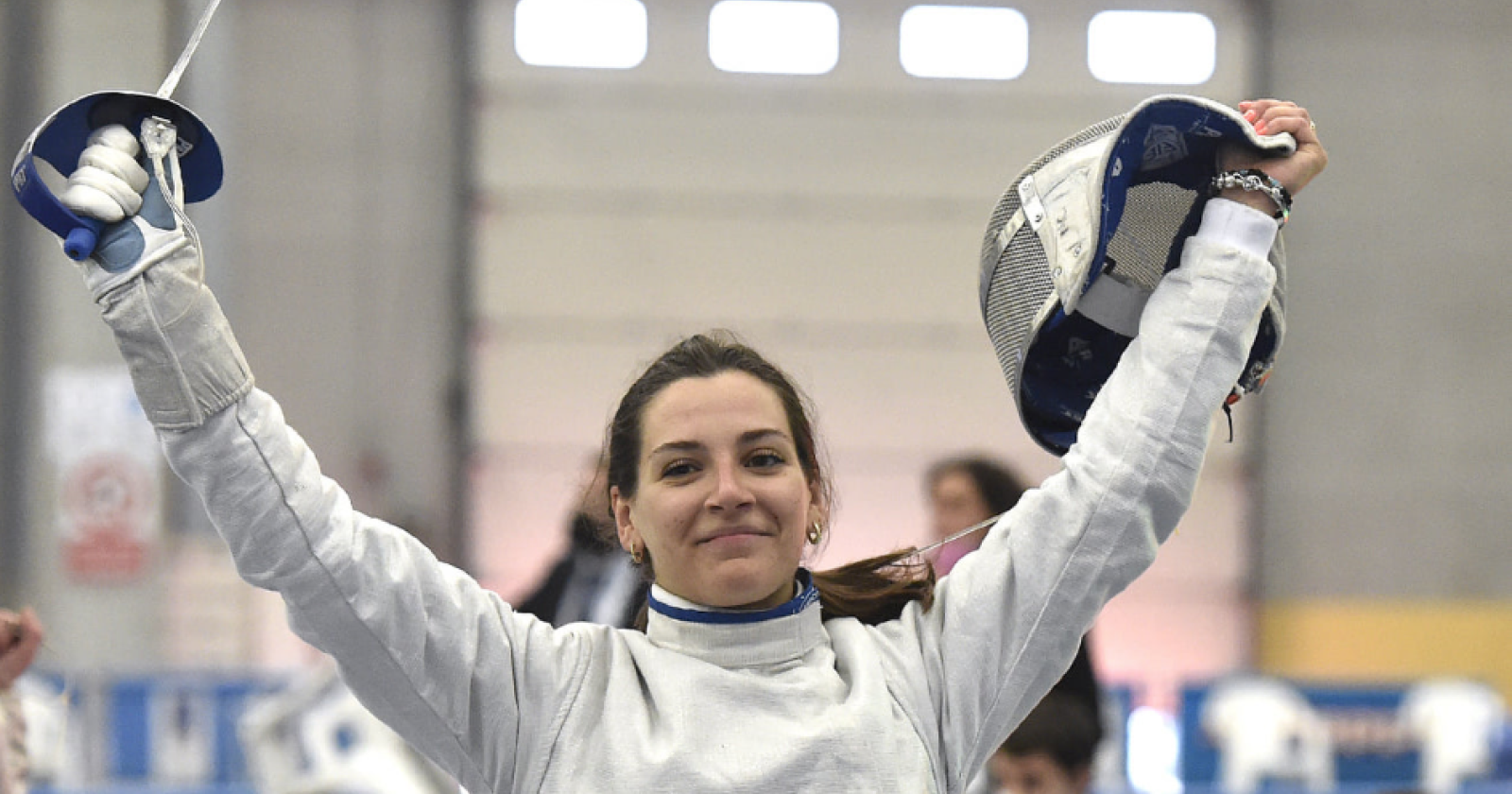 Michela Battiston, l'aviere friulana che si allena a Foggia, conquista il podio nell'assalto finale di sciabola ai Campionati Italiani Assoluti di Courmayeur
