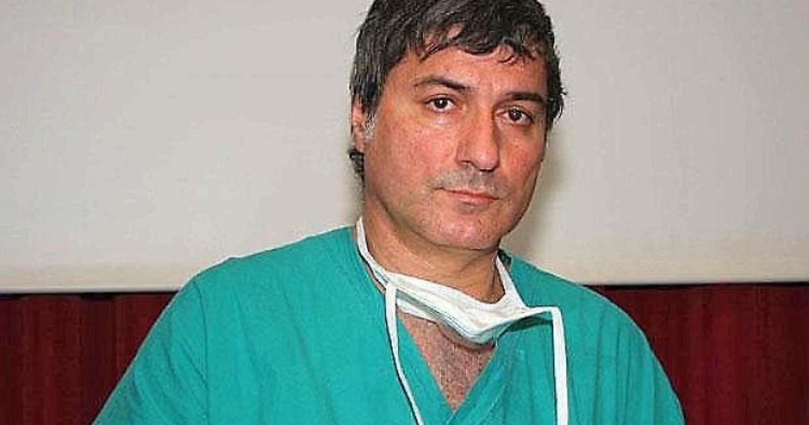 Non c'è pace per il "mago del bisturi" Paolo Macchiarini, condannato in Svezia: nel 2007 eseguì con clamoroso successo a Foggia il primo trapianto in Italia di un'aorta