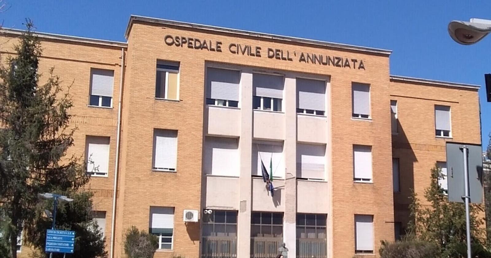 Tra Castrocucco di Maratea e Tortora un violento scontro tra due motocicli: 41enne perde la vita