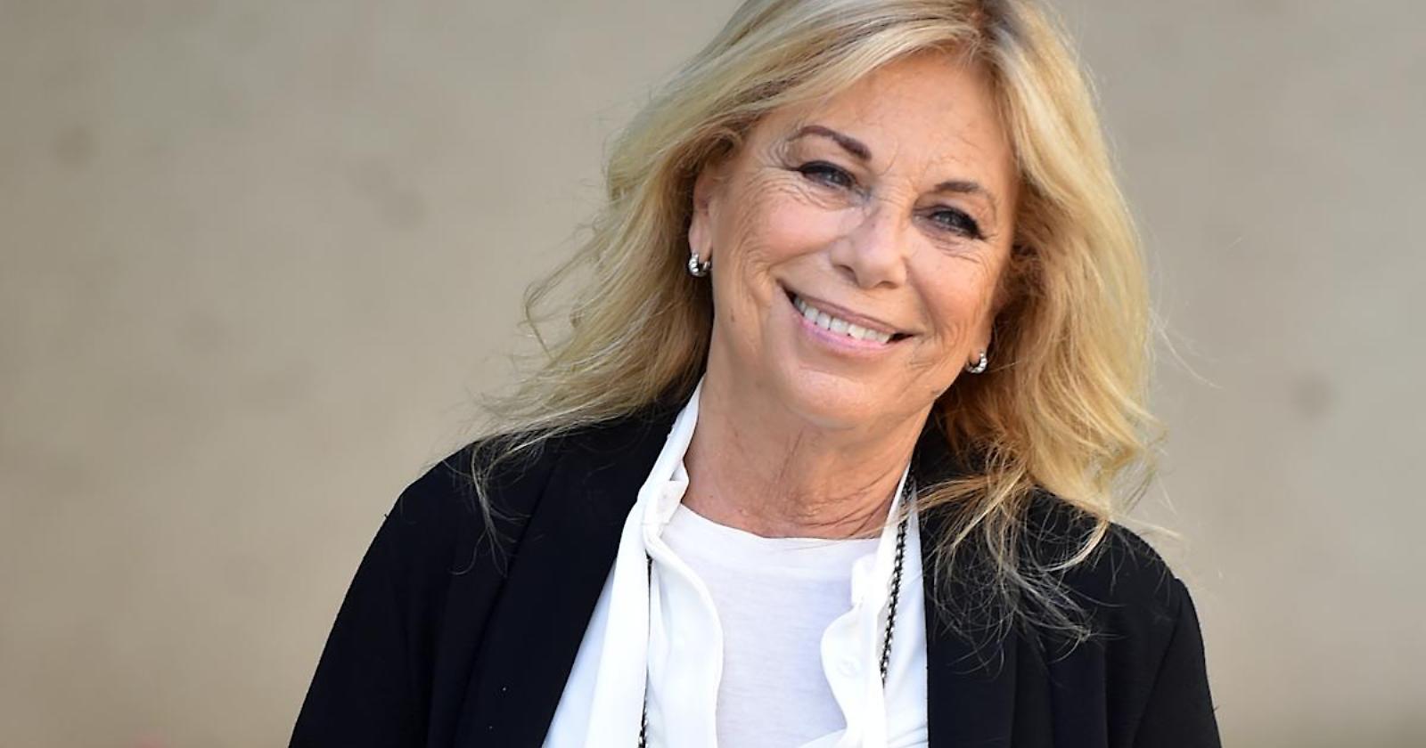 Rita Dalla Chiesa bandiera di Berlusconi in Puglia