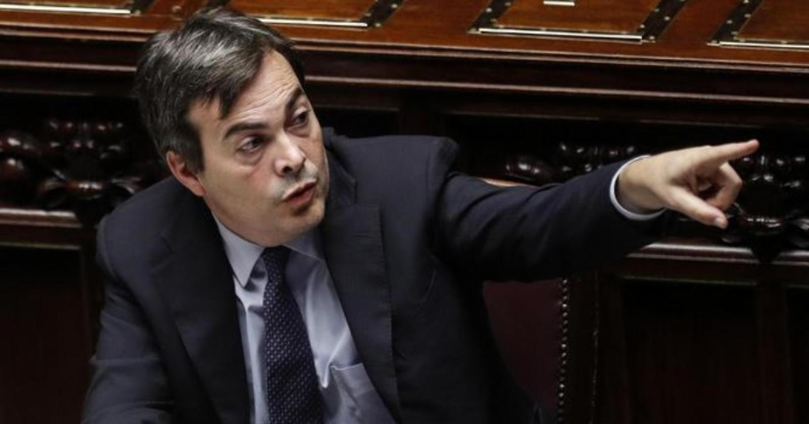 Twitter non perdona Amendola: il capolista del Pd in Basilicata non si è mai lontanamente interessato di Basilicata