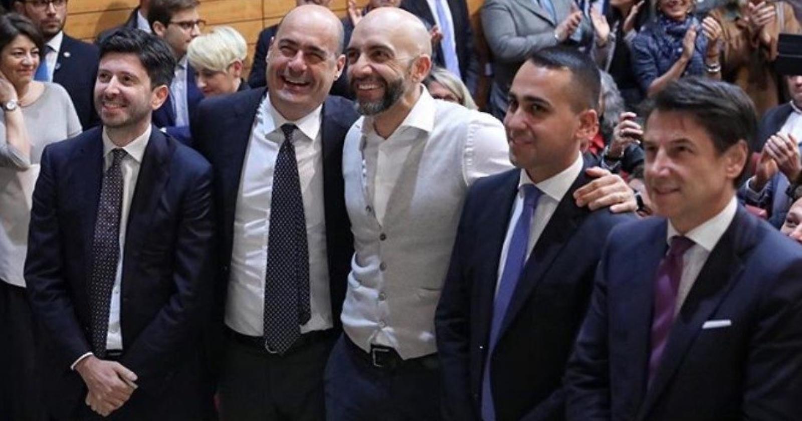 Conte archivia lo scatto delle regionali in Umbria con Nicola e Roberto: «Appartiene al passato»