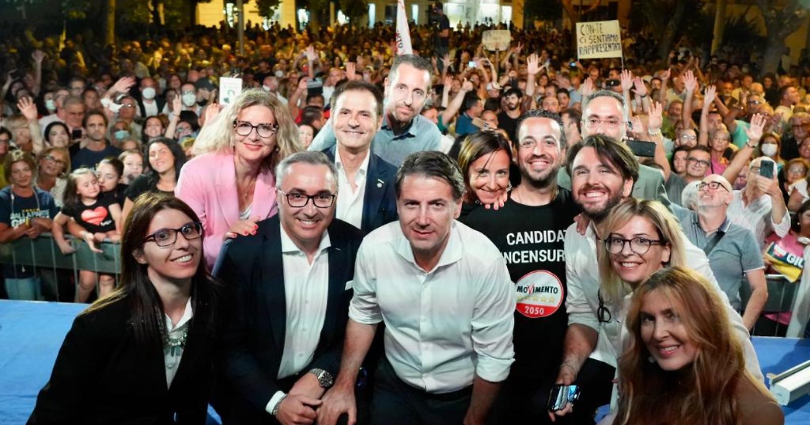 Conte si porta avanti col lavoro e apre la campagna per le elezioni comunali d'autunno a Foggia