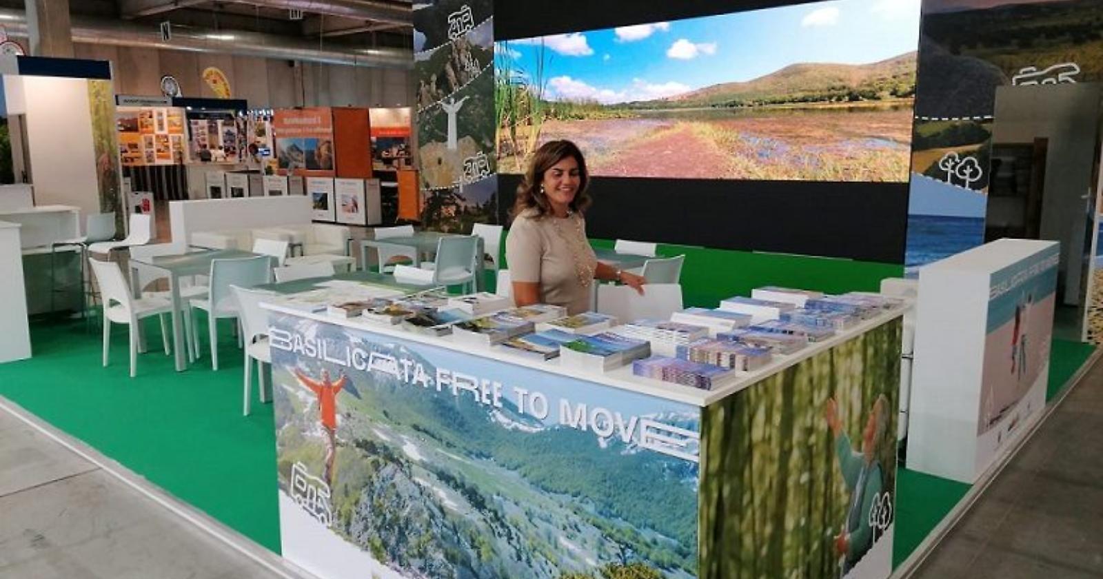 La Basilicata al Salone del Camper a Parma, successo per la per itinerari e mappe lucane