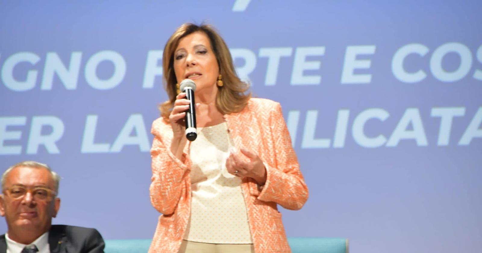 Campagna elettorale agli sgoccioli, Casellati: "La Basilicata è una terra straordinaria"