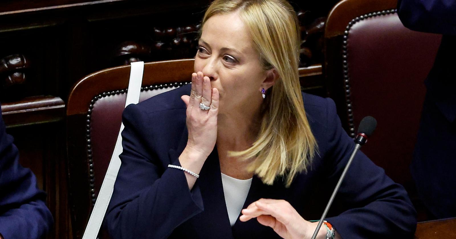 Meloni tira dritto: la commissione d'inchiesta sulla gestione del Covid si farà. E Speranza si appella ai no vax