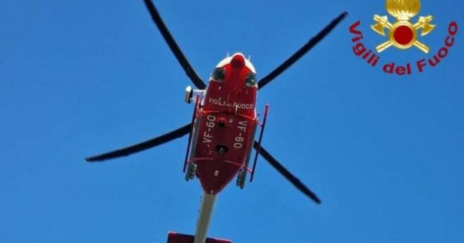 Ritrovati i resti dell'elicottero dell'Alidaunia di Foggia in volo dalle Isole Tremiti: nessun sopravvissuto tra le 7 persone a bordo, tra cui due bambini e un medico del 118