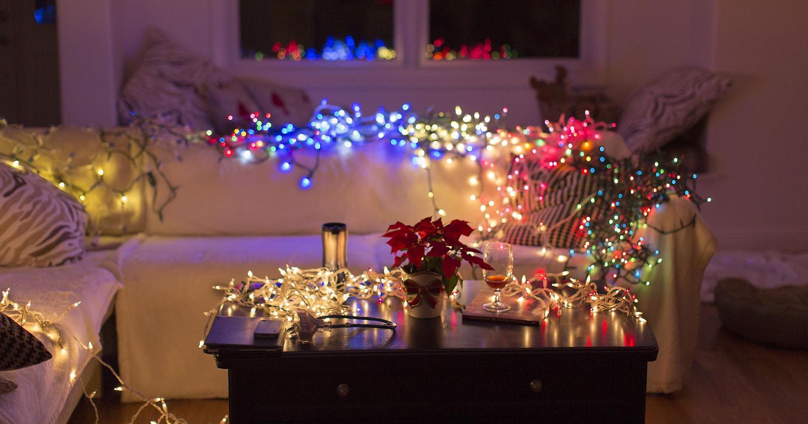 Luci di Natale tutto l’anno, 3 pratiche idee su come utilizzarle