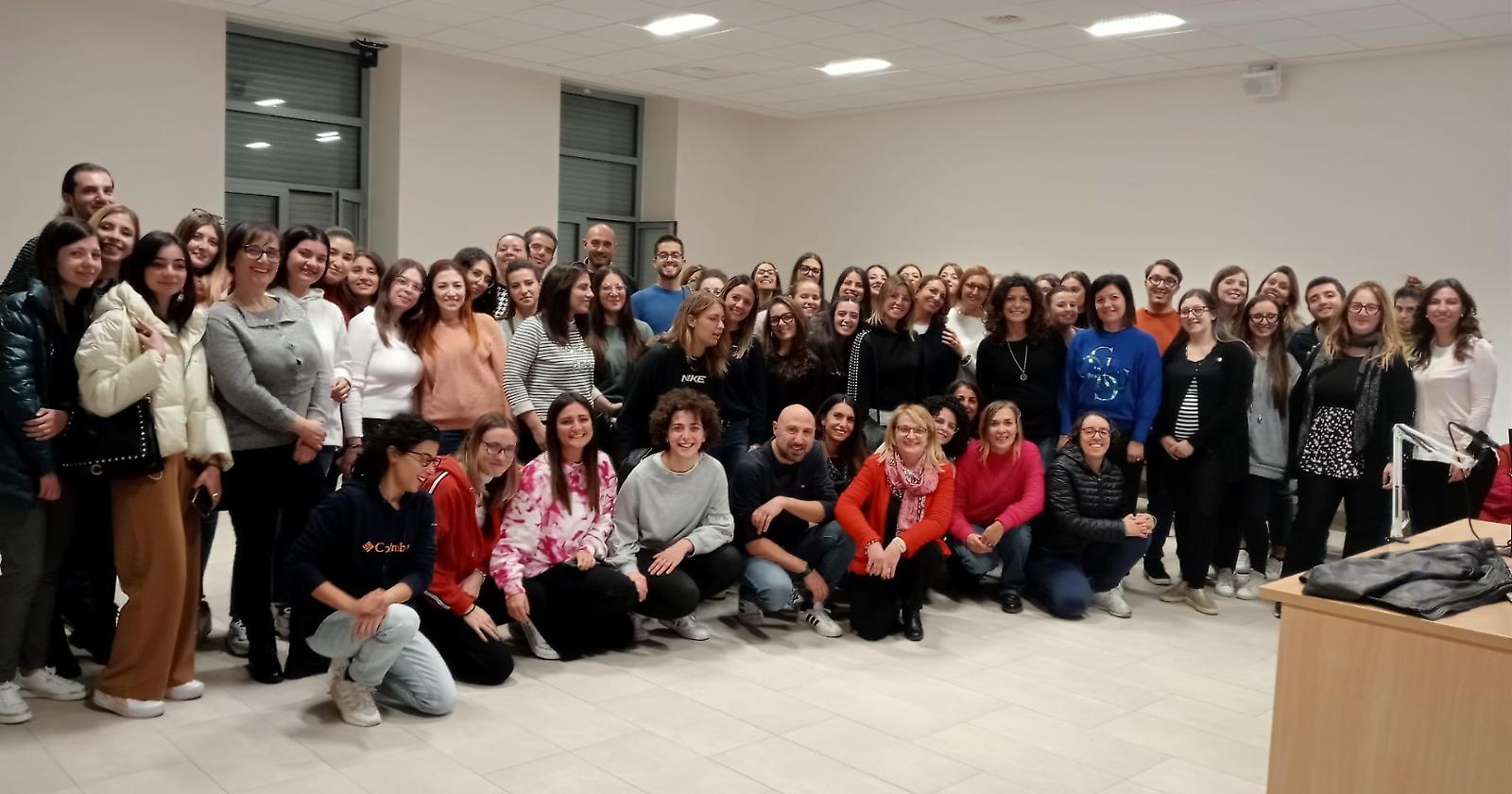 Campus di Matera: il musicoterapeuta Sileo ha incontrato i tirocinanti di Scienze della formazione primaria 