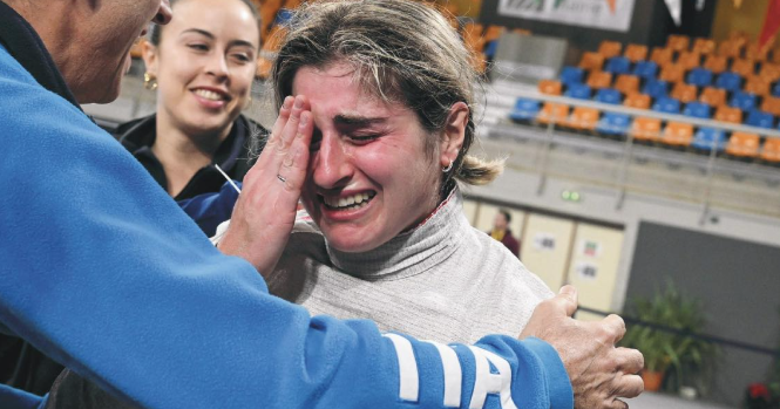 Lacrime d'oro per la foggiana Martina Criscio che trionfa al Grand Prix di sciabola femminile ad Orleans