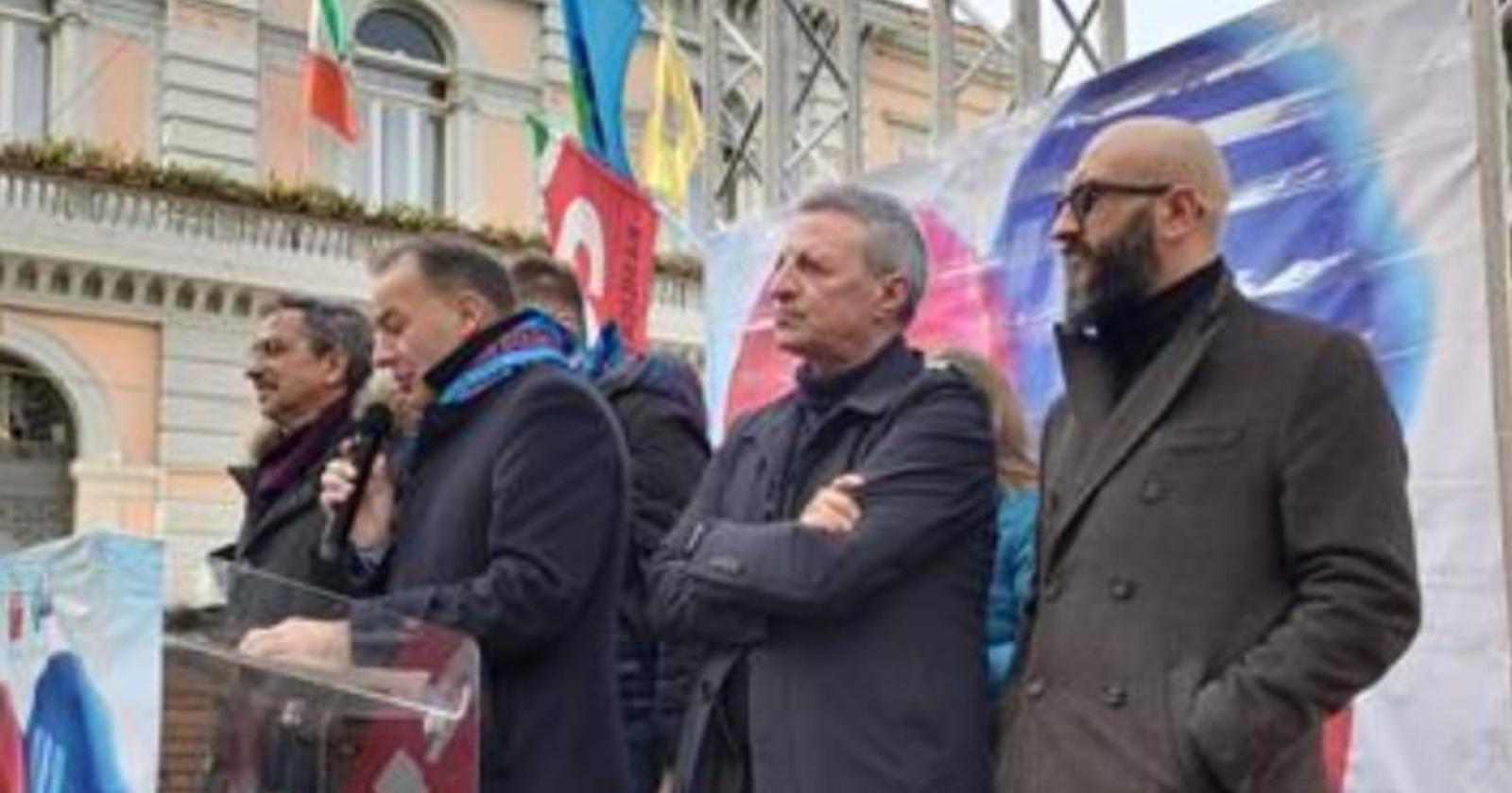A Potenza sindacati in piazza, per Cgil e Uil la Manovra è socialmente iniqua