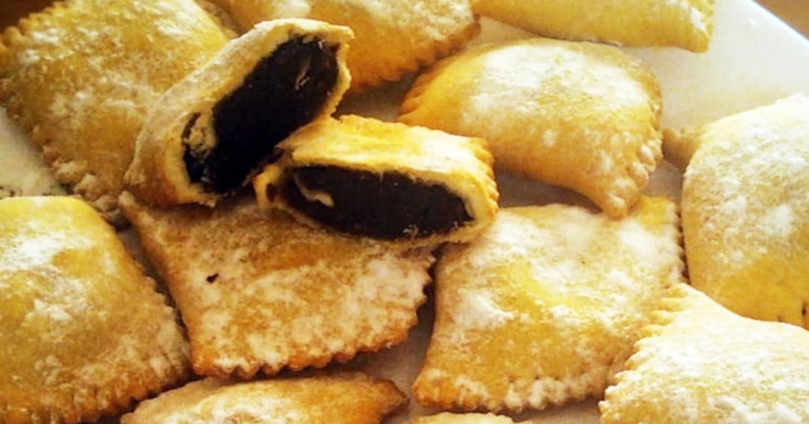 Natale: il panettone batte il pandoro ma trionfano i prodotti locali, dai calzoncelli al pandolce