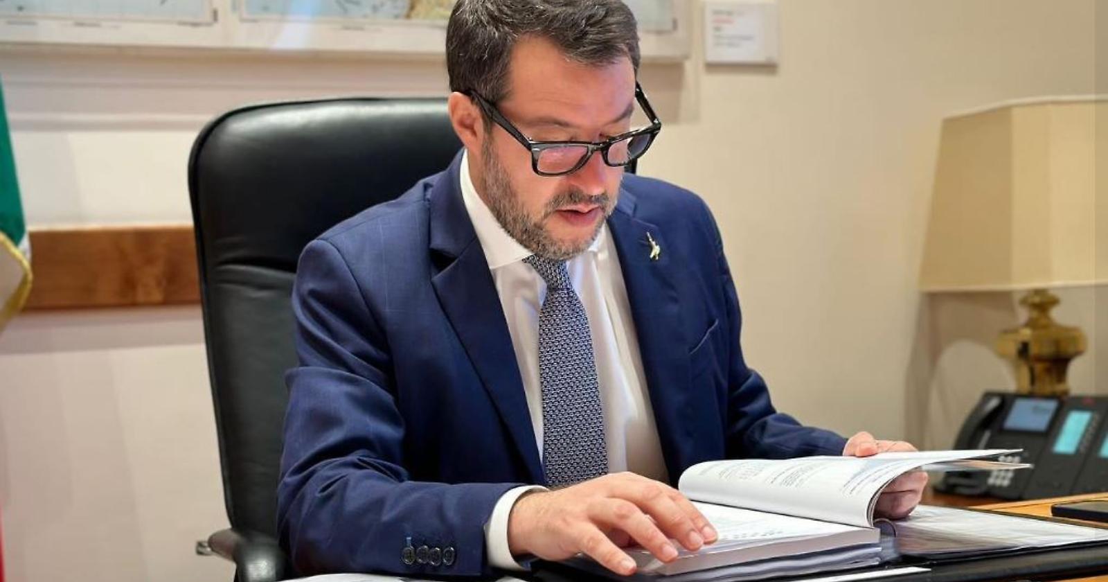 Salvini spinge i commissari Anas per l'avanzamento delle opere stradali, c'è anche la Garganica in Puglia