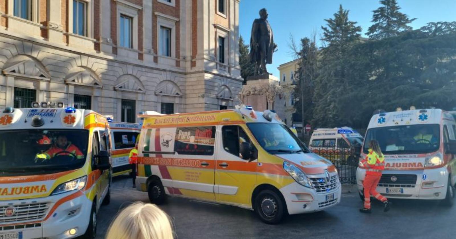 Caos sanità in Molise, la rivolta delle ambulanze. Il prefetto ferma l'interruzione dei soccorsi del 118