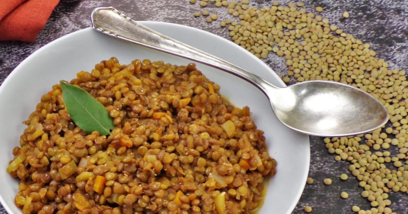 Tradizioni di Capodanno: trionfano le lenticchie, la 'carne dei poveri' che occupa oltre il 50 per cento del mercato dei legumi secchi in Italia