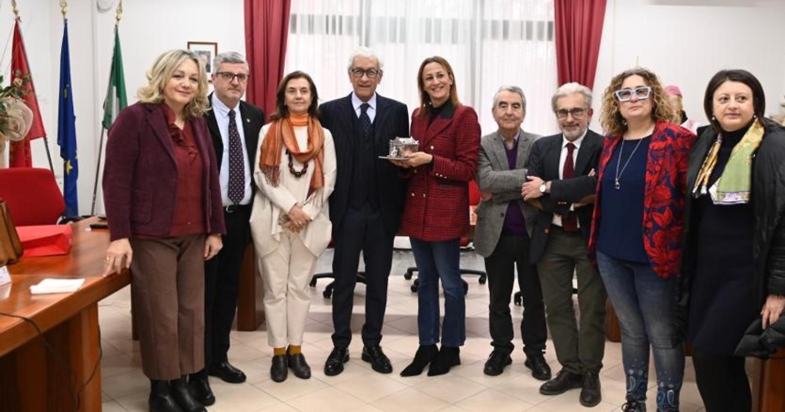Garaguso: alla giovane imprenditrice Donatella Di Bello “Il tempietto d’argento” 