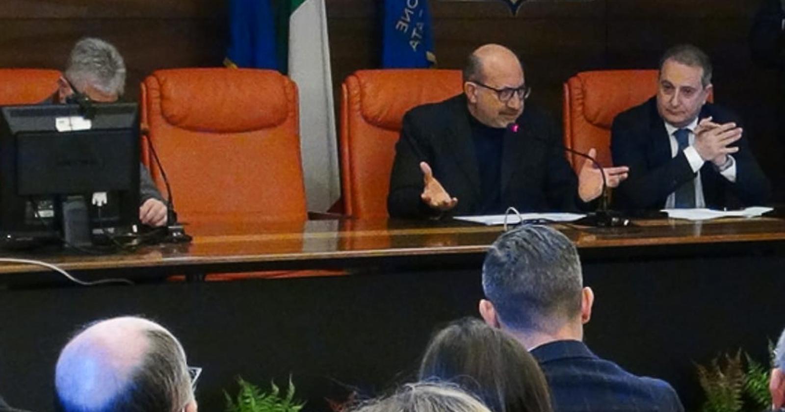 Regione Basilicata: il Dipartimento ambiente presenta la nuova Piattaforma. Latronico: "Pa centrale" 