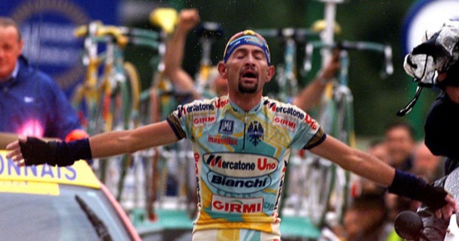 19 anni fa ci lasciava Marco Pantani, fragile e sfortunato Pirata con la bandana 