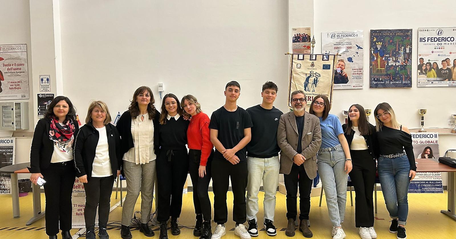 Apricena, incontro con Trifone Gargano “Dante e il cuore dell’uomo”