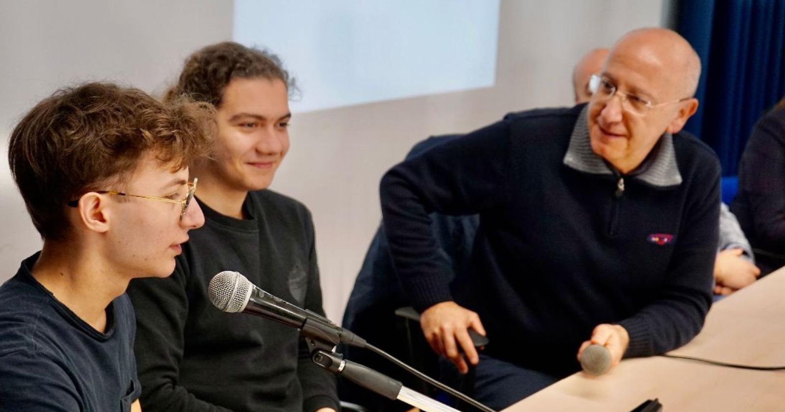 A Melfi il secondo appuntamento del ciclo di conferenze 	"Il nostro tempo, il vostro futuro"
