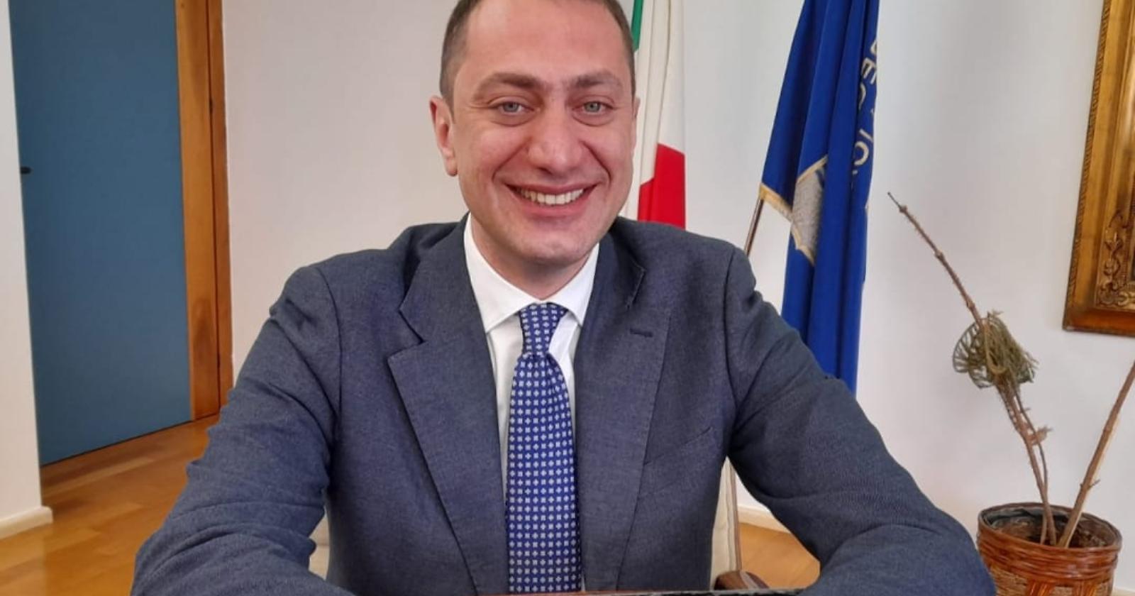 Sanità lucana sempre peggio: liste d’attesa infinite, caos dialisi e tante chiacchiere elettorali