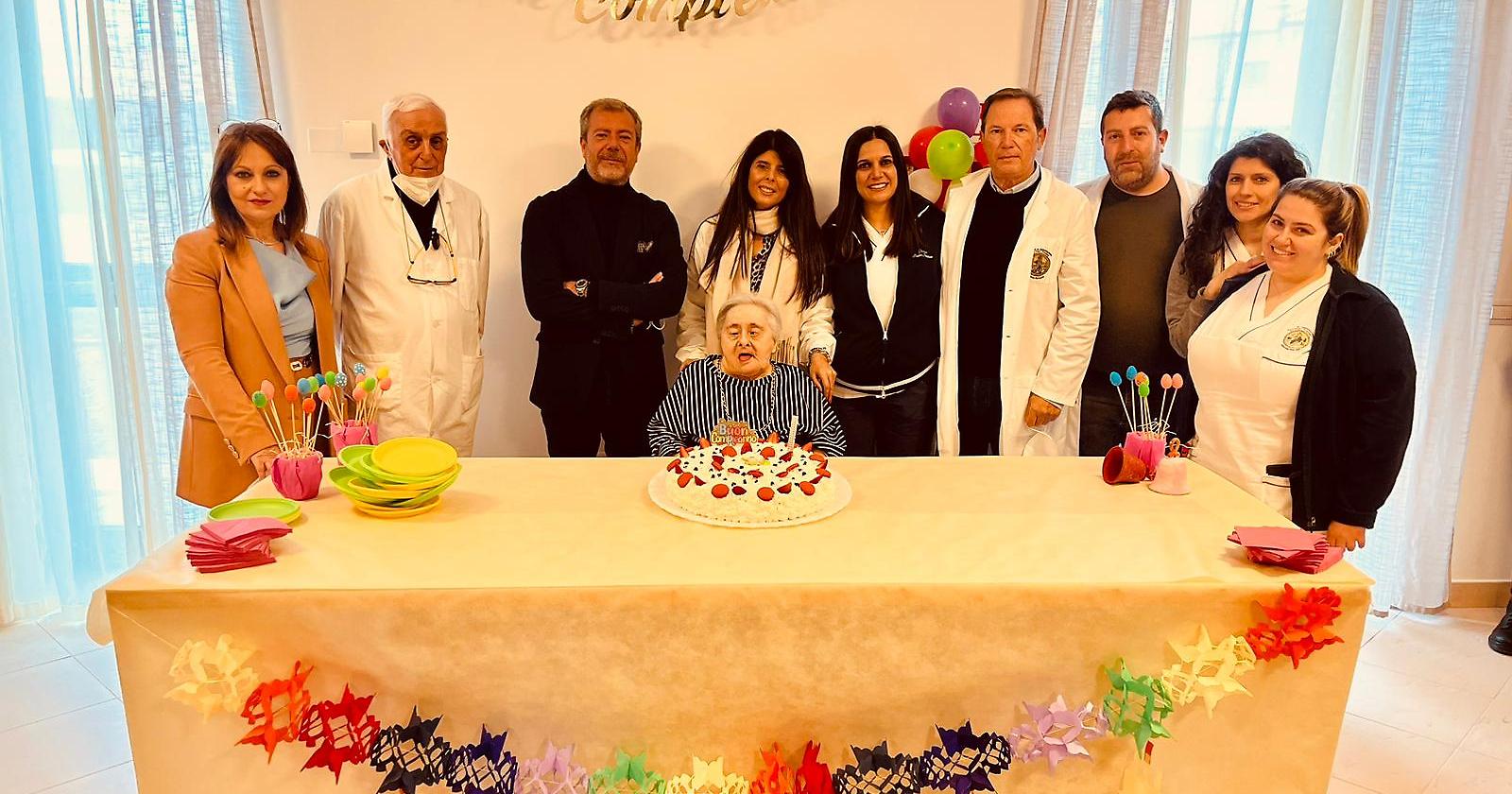 I Padri Trinitari di Venosa e Bernalda festeggiano la dolce Adelina: la persona più longeva in Italia con sindrome di down
