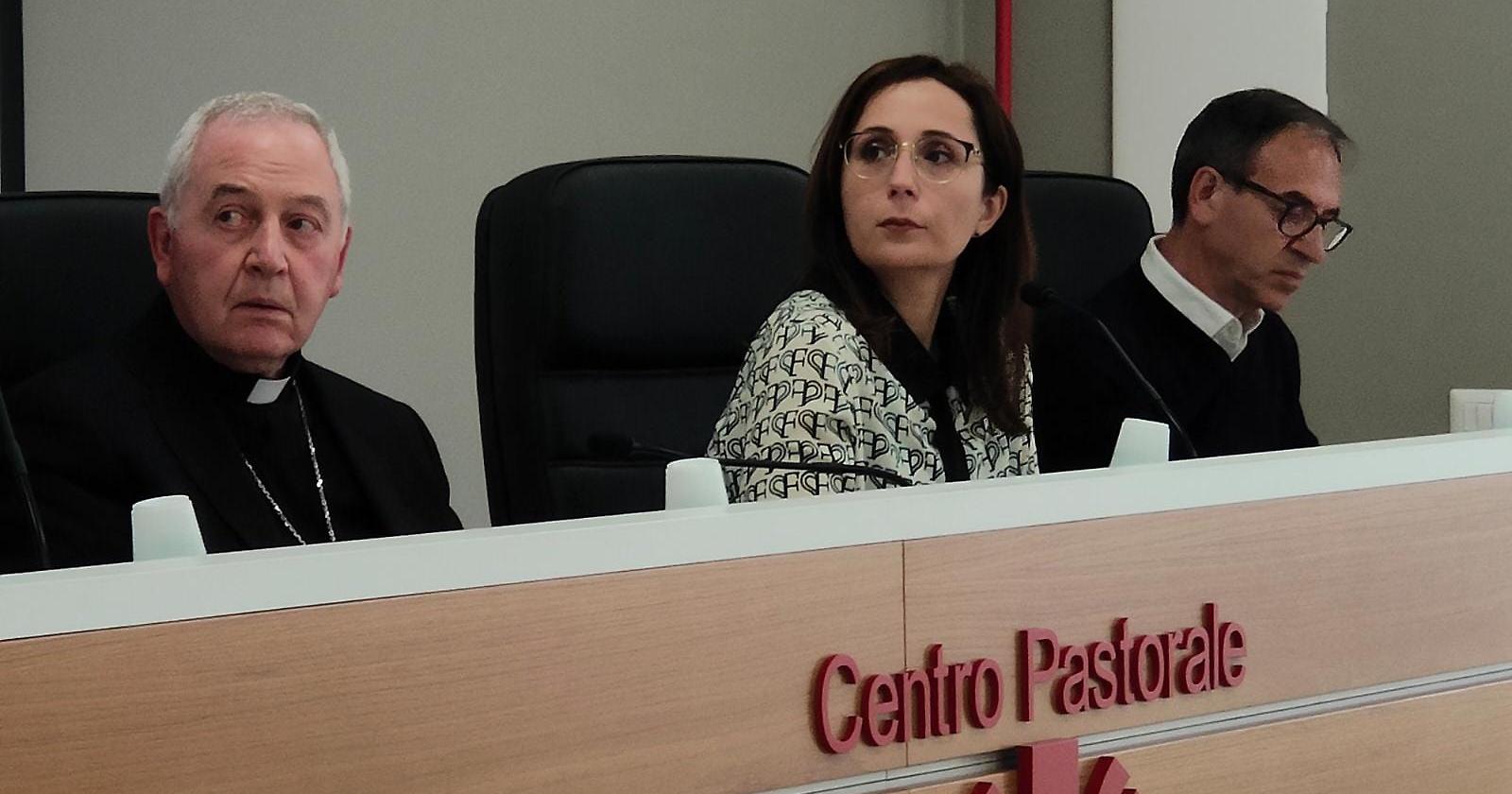 Caritas Diocesana di Potenza - Muro L - Marsico N: in 7 anni da 10 a 30 Caritas parrocchiali, non semplici magazzini o punti di ascolto ma piccoli fari sul territorio