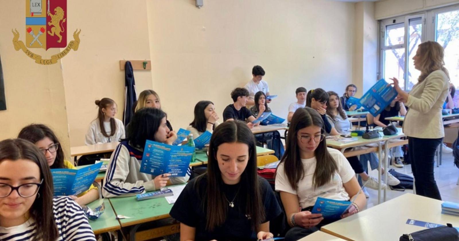 Giornata internazionale dei bambini scomparsi: l'impegno della Polizia di Stato di Matera