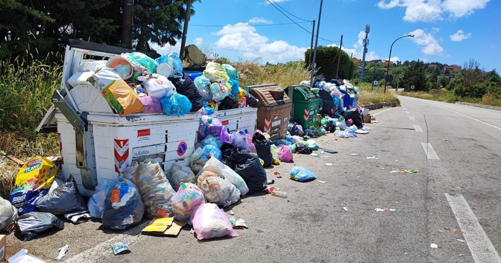 Piani del Mattino, Guarente ed Acta toc toc: alle porte del capoluogo lucano una vera e propria discarica