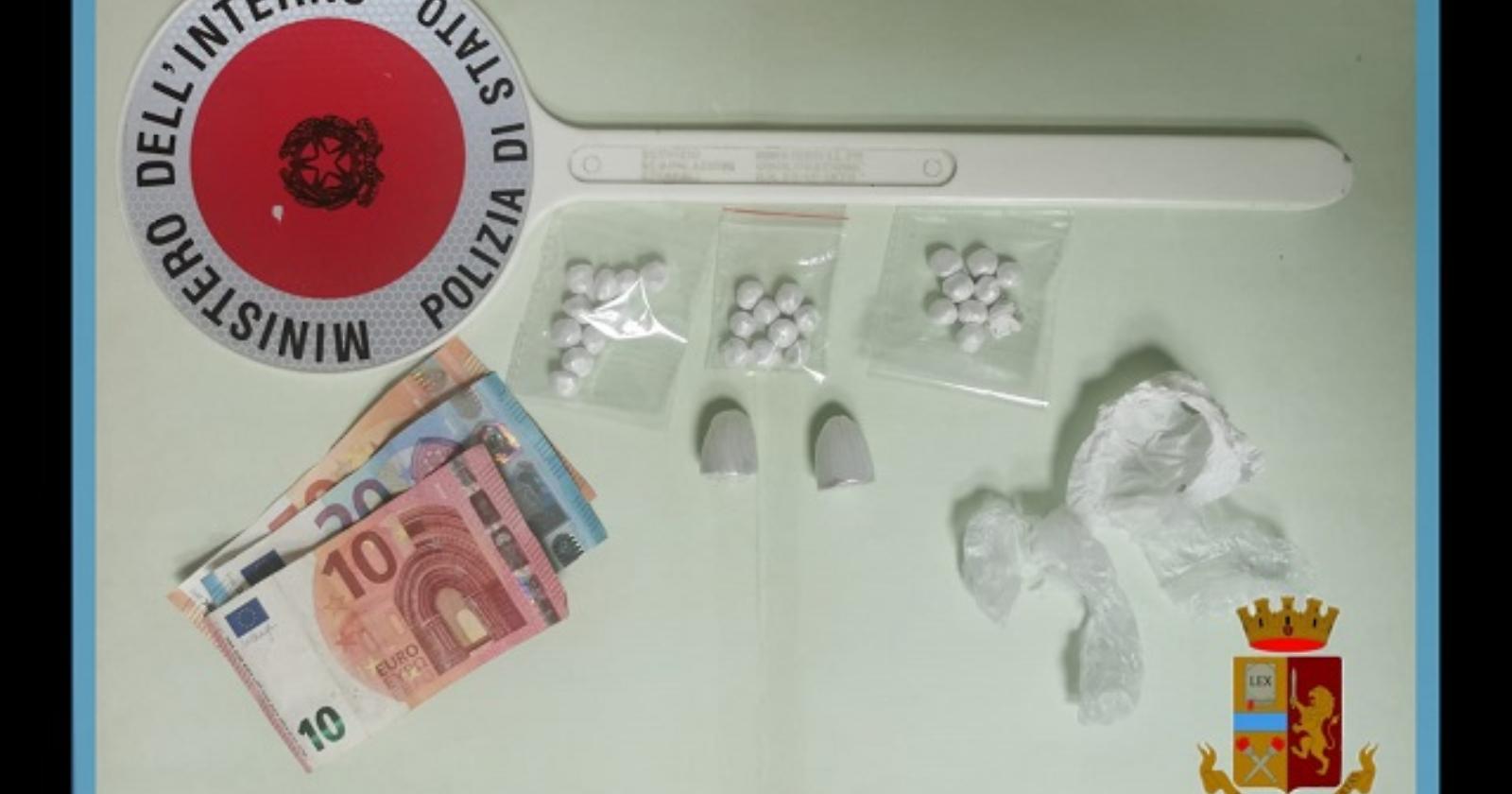 Potenza: arrestato un 25enne nigeriano in possesso di 30 involucri di eroina