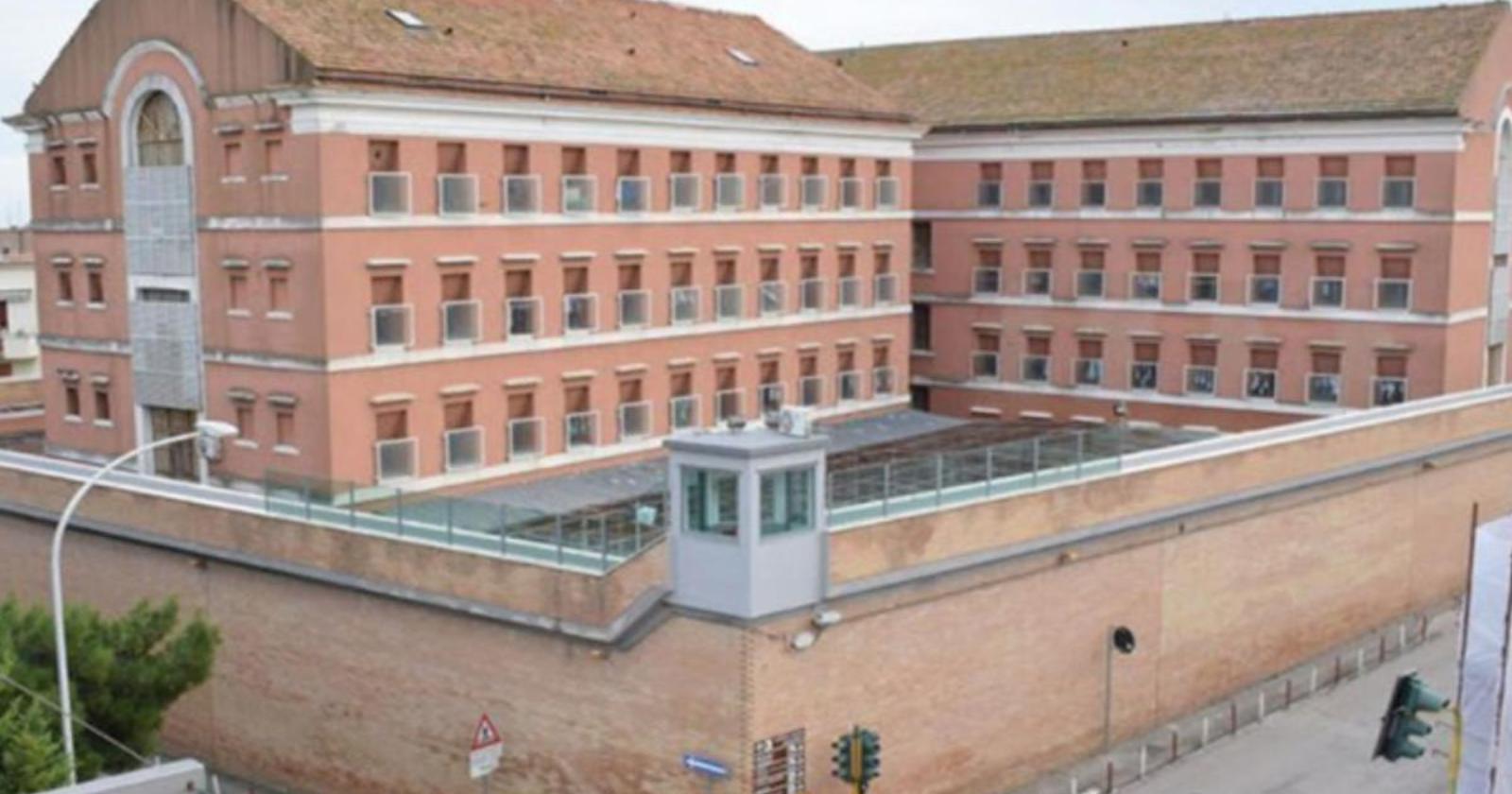 Resta in carcere a Lucera, condannato a 7 anni di reclusione, il 21enne barese che ha violentato brutalmente due ragazzine francesi