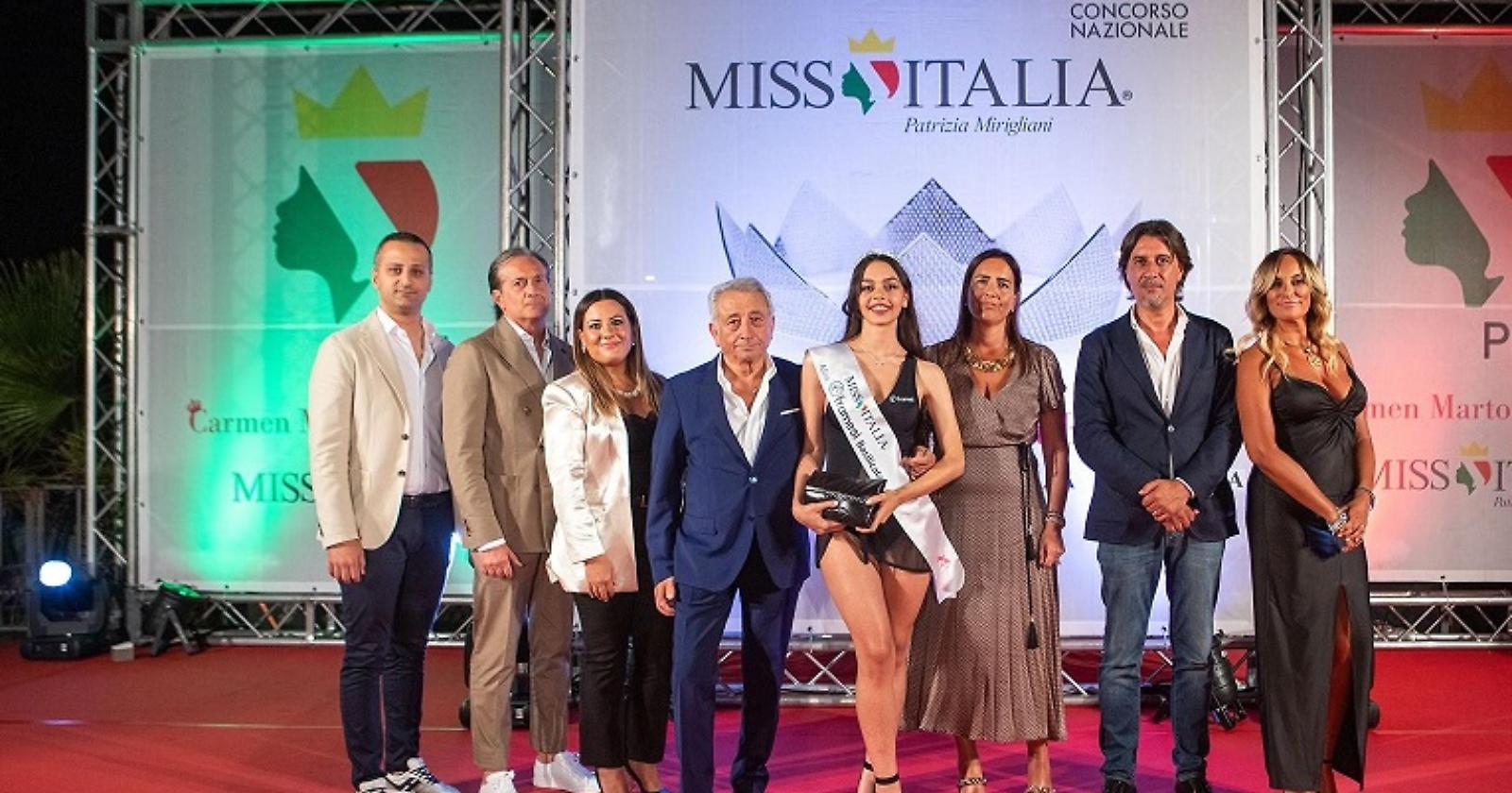 Lucia Cavallo, ventenne di Sant’Arcangelo, è Miss Framesi Basilicata