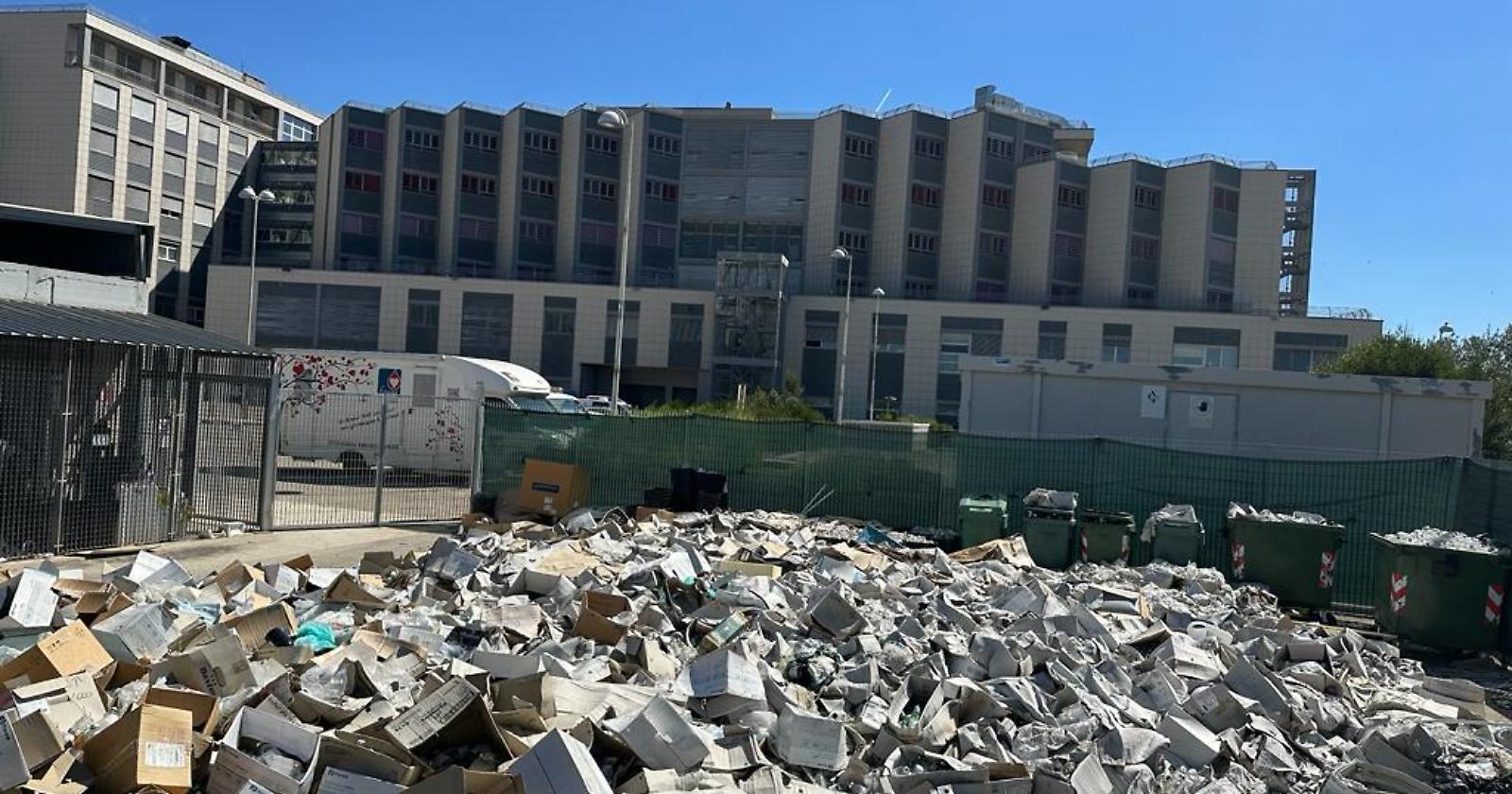Il "giallo" dei rifiuti un’area esterna di pertinenza all'Ospedale di Matera