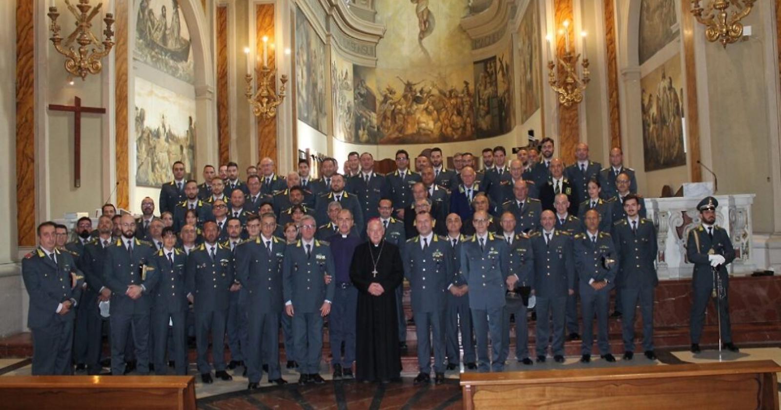 La Guardia di Finanza di Potenza celebra il patrono San Matteo