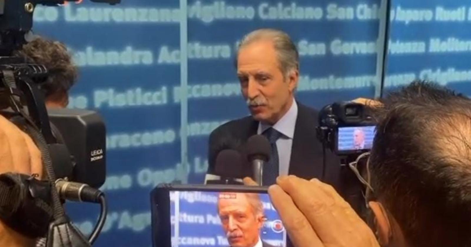 Bardi tira dritto e chiede al governo Meloni le compensazioni per il bonus luce