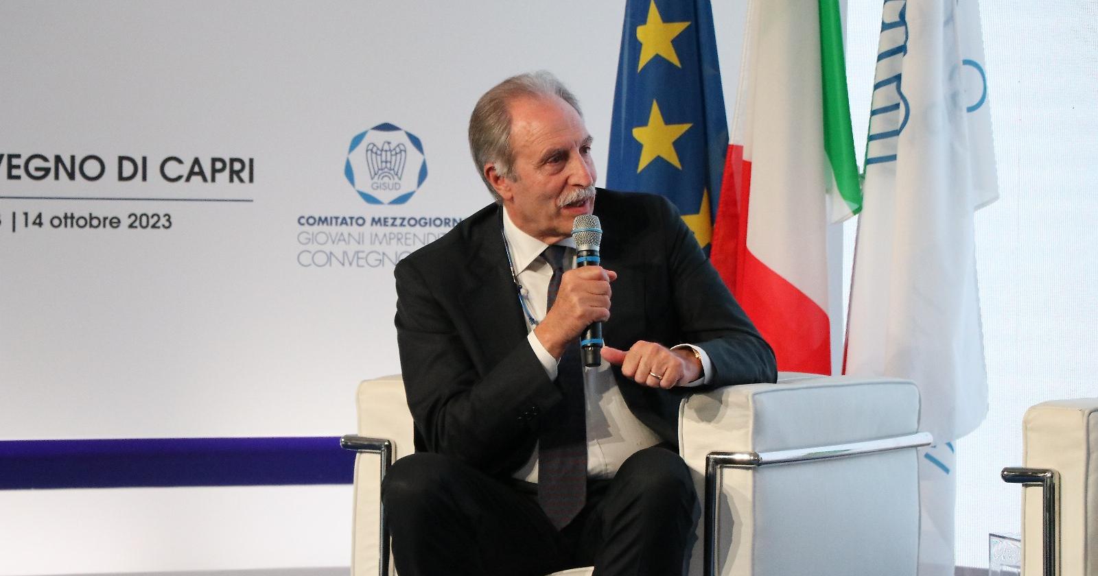 Il governatore Bardi da Capri lancia la sfida al futuro partendo dalla Pubblica Amministrazione 