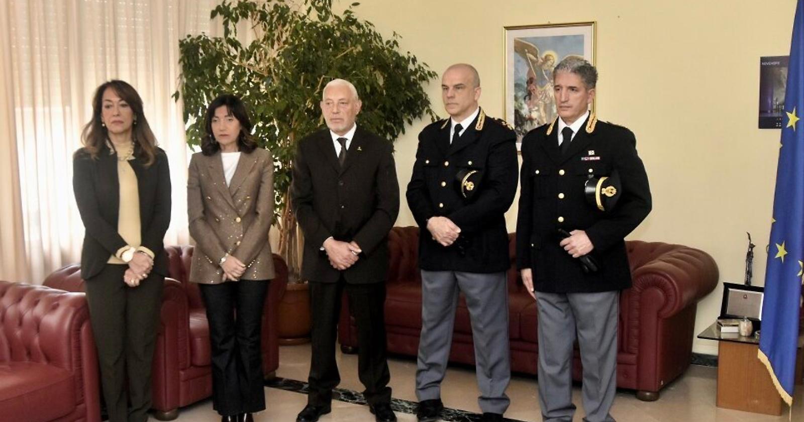 Consegnata la sciarpa tricolore ai commissari della Polizia di Stato di Matera e Potenza