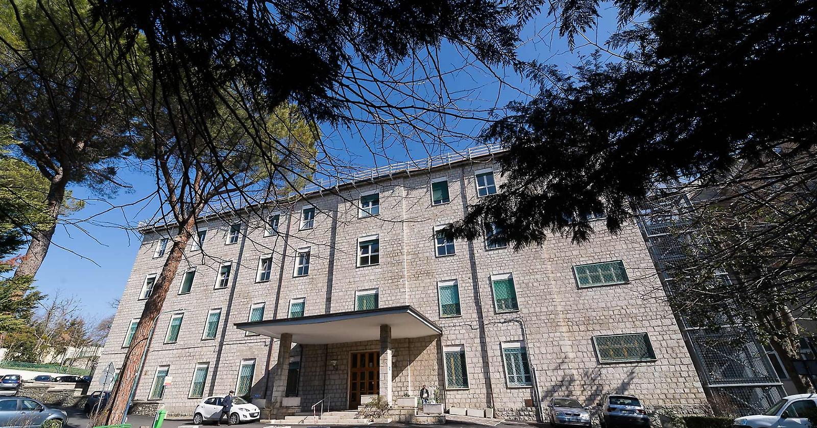 Universo Salute di Foggia sospende lo scomodo segretario provinciale dell'Ugl Salute al Don Uva di Potenza